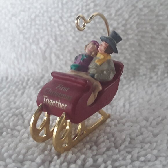 Hallmark Miniature Ornament- Our First Christmas Together, 1991 no box - Picture 2 of 3